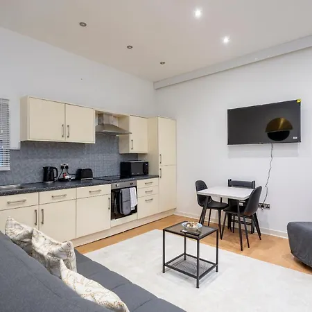 Oxford Row Apartments, Leeds City Centre Апарт-готель 3*