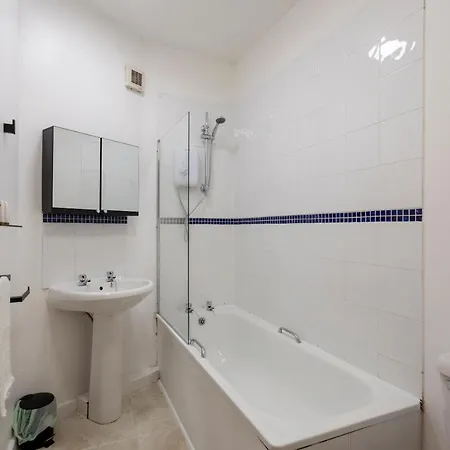 Oxford Row Apartments, Leeds City Centre Лідс