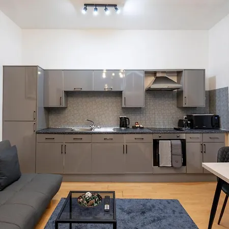 Oxford Row Apartments, Leeds City Centre Apartahotel